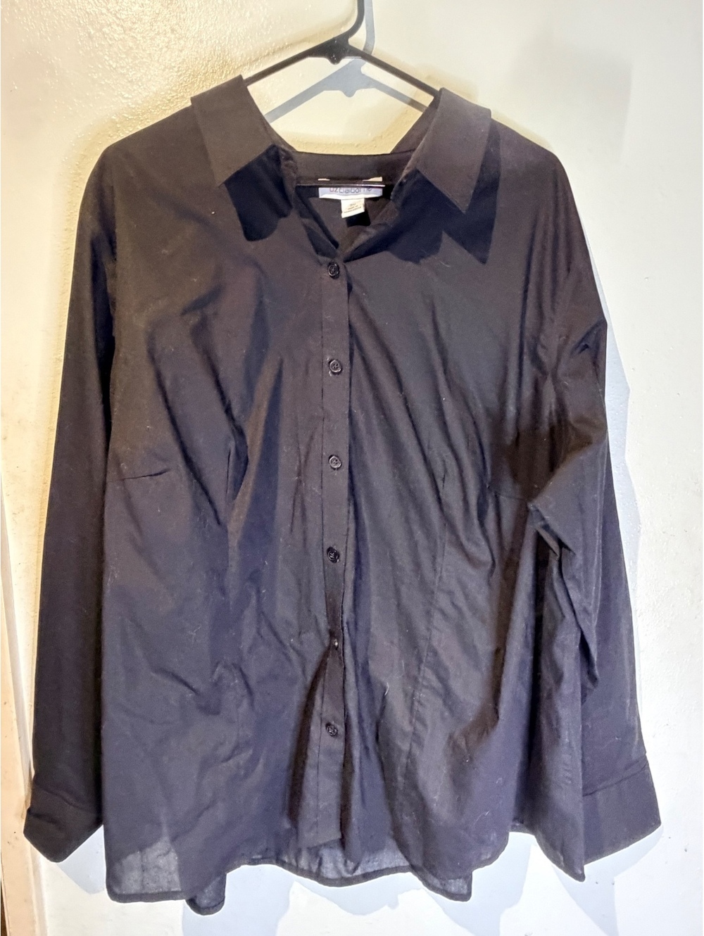 Liz Claiborne Women's Black Button-Up Shirt Size 2X Cotton-Polyester Blend